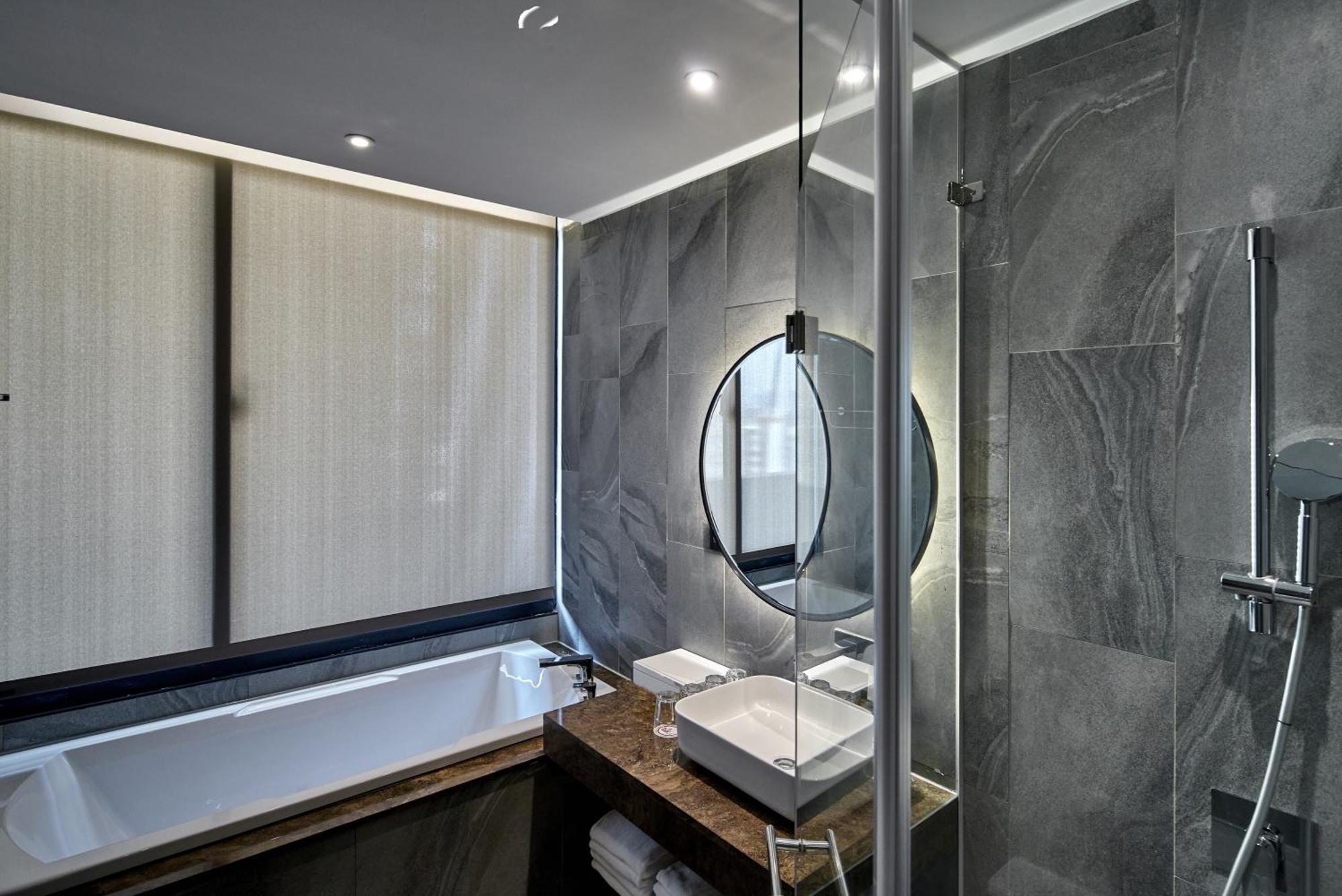 Harbour 10 Hotel เกาสง ภายนอก รูปภาพ